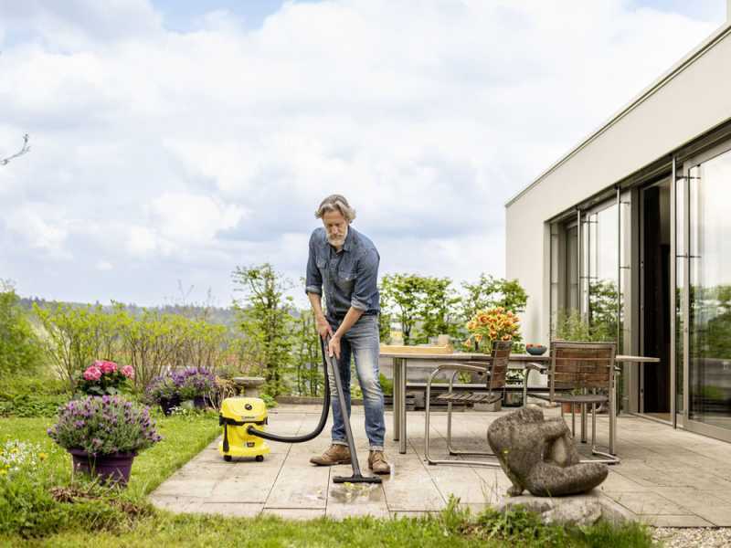Karcher WD 2-18 - Aspirateur multifonction - Bidon 12 L - 18 V - SANS BATTERIE NI CHARGEUR