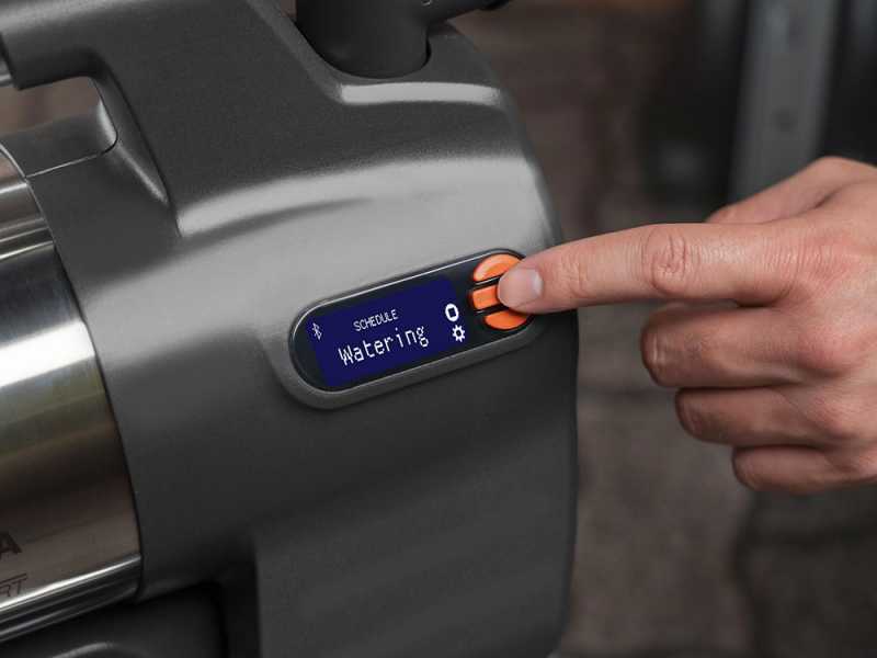 Gardena 6500 SilentComfort &ndash; Pompe &eacute;lectrique de jardin pour arrosage  &ndash; Contr&ocirc;le via Bluetooth - 1300 W