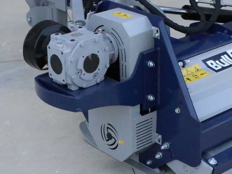 BullMach Efesto 180 - Broyeur d'accotement lat&eacute;ral &agrave; bras - S&eacute;rie lourde