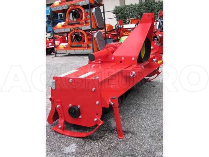 Fraise rotative &agrave; tracteur s&eacute;rie medium avec d&eacute;port m&eacute;canique Agrieuro UR 132