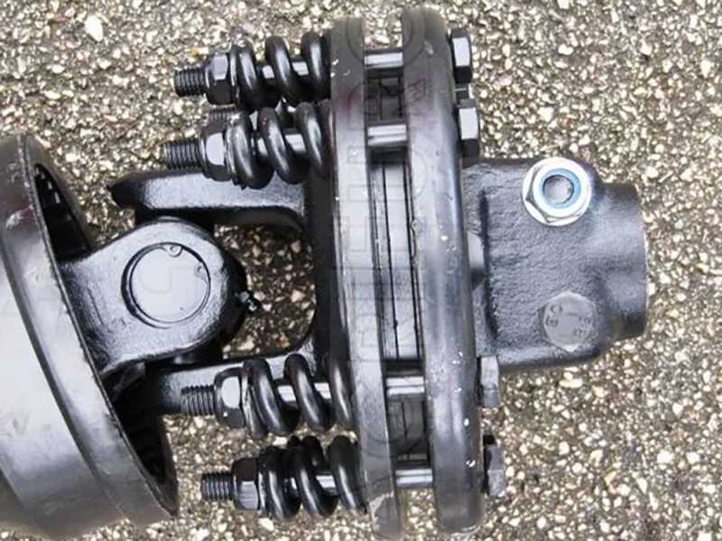 Fraise rotative &agrave; tracteur s&eacute;rie medium avec d&eacute;port m&eacute;canique Agrieuro UR 132