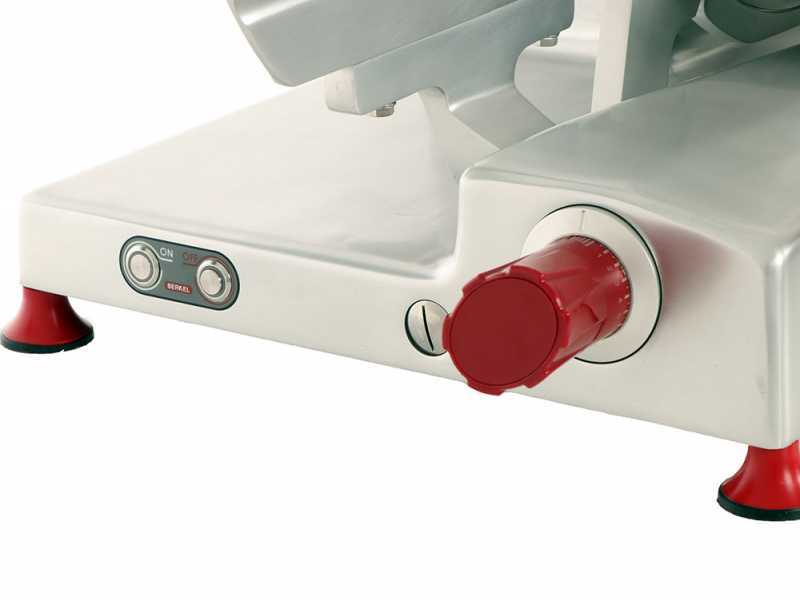 Berkel Essentia Salumeria BES370 triphas&eacute;e - Trancheuse avec lame en acier chrom&eacute; de 370mm