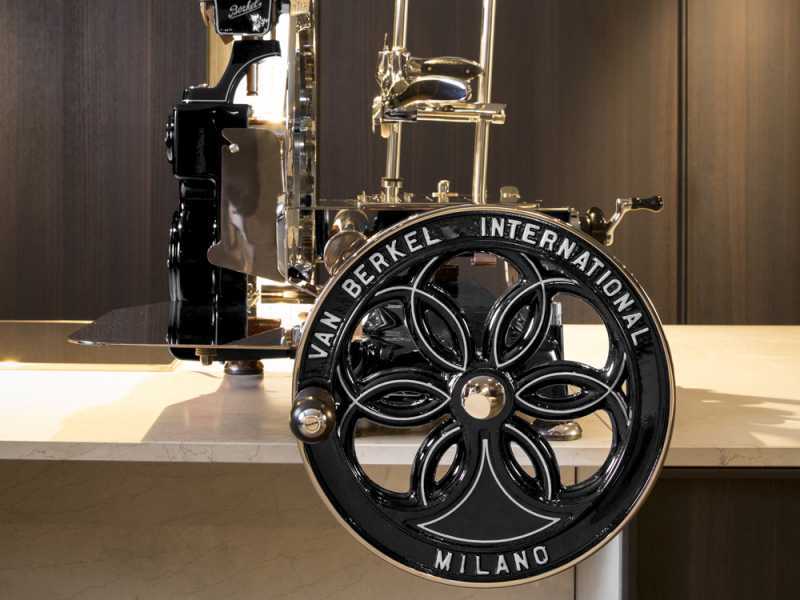 Berkel B114 Noire - Trancheuse &agrave; volant - Lame en acier chrom&eacute; de 320 mm