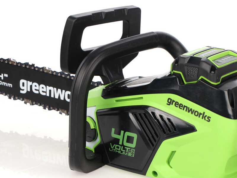 Greenworks GD40CS15K4 - Tron&ccedil;onneuse &agrave; batterie 40 V 4 Ah - Guide de 35 cm