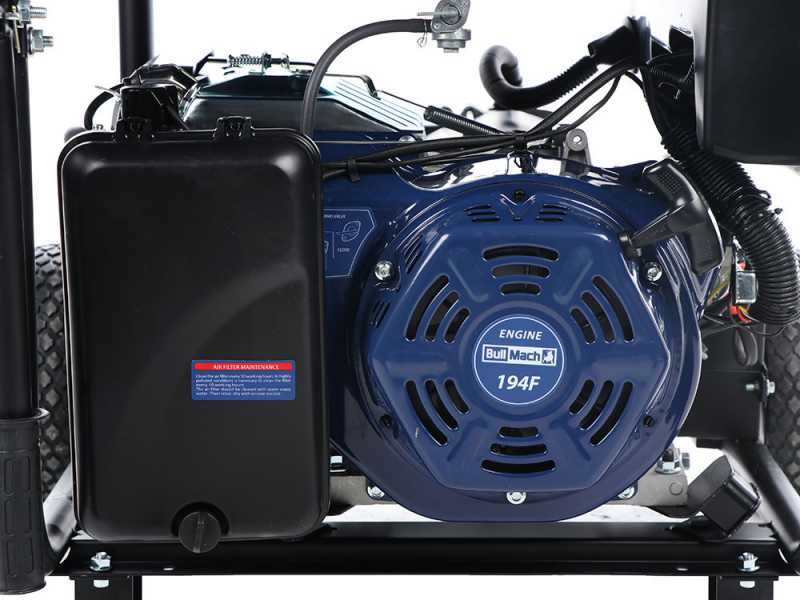 BullMach AMBRA 13800 E - Groupe &eacute;lectrog&egrave;ne sur chariot &agrave; essence avec AVR 10 Kw monophas&eacute; - Cadran ATS inclus