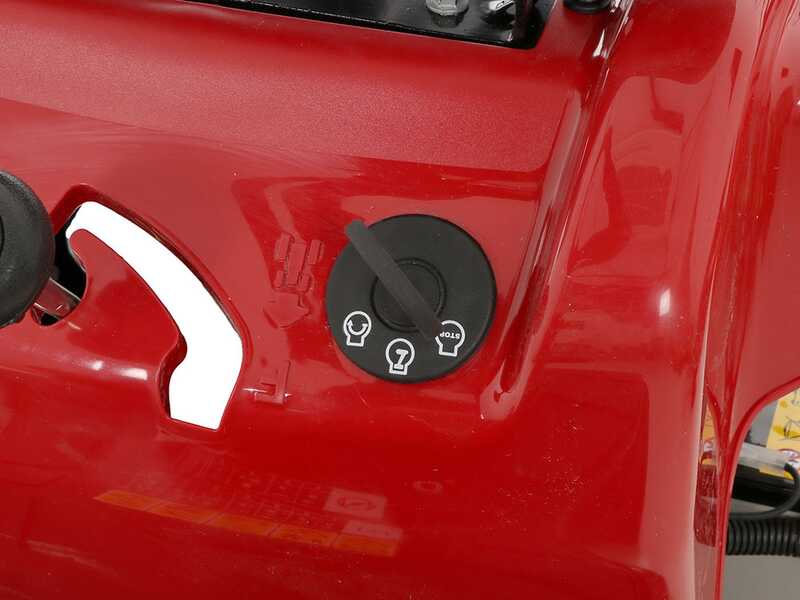 Troy-Bilt TB 60T-S SELECT - Tondeuse autoport&eacute;e - avec &eacute;jection lat&eacute;rale - Moteur de 196 cc