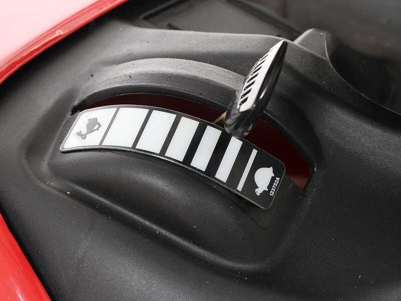 Troy-Bilt Pony 92T-S SELECT - Tondeuse autoportée - avec éjection latérale - Moteur de 382 cc - Démarrage électrique