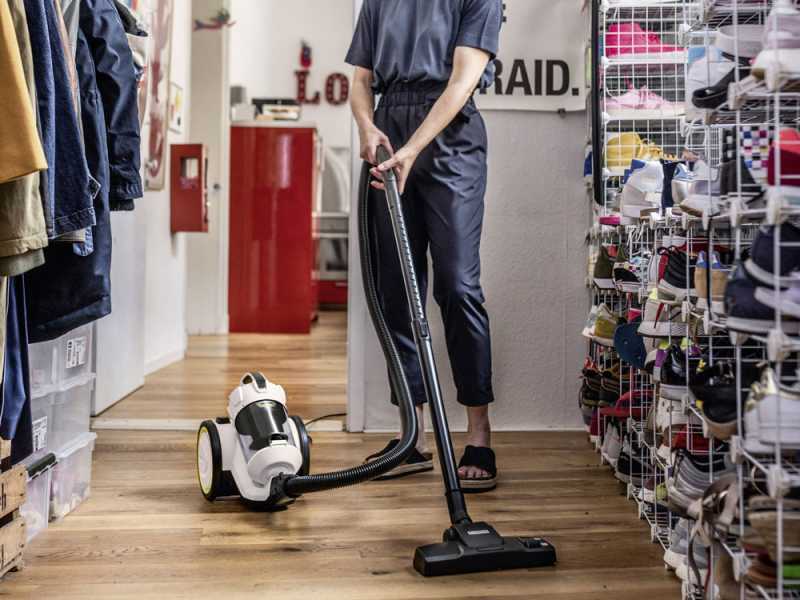 Karcher VC 3 ERP -  Aspirateur poussi&egrave;re sans sac - avec technologie multicyclonique - 700 W