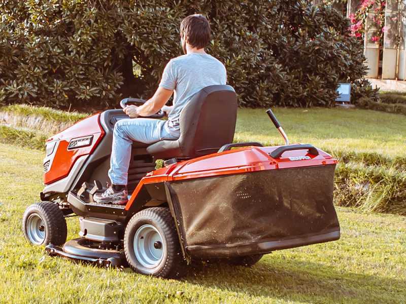 Snapper RTX122 - Tracteur tondeuse - Briggs&amp;Stratton 724cc - Bac de ramassage - Mulching