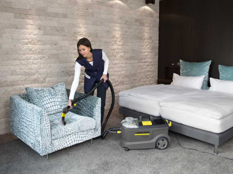 Karcher Pro Puzzi 10/2 Adv - Nettoyeur injecteur-extracteur - Laveur de moquette - Puissance 1250 W