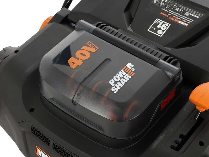 Worx Nitro WG855E.9 - Scarificateur &agrave; batterie - 40V - SANS BATTERIE NI CHARGEUR