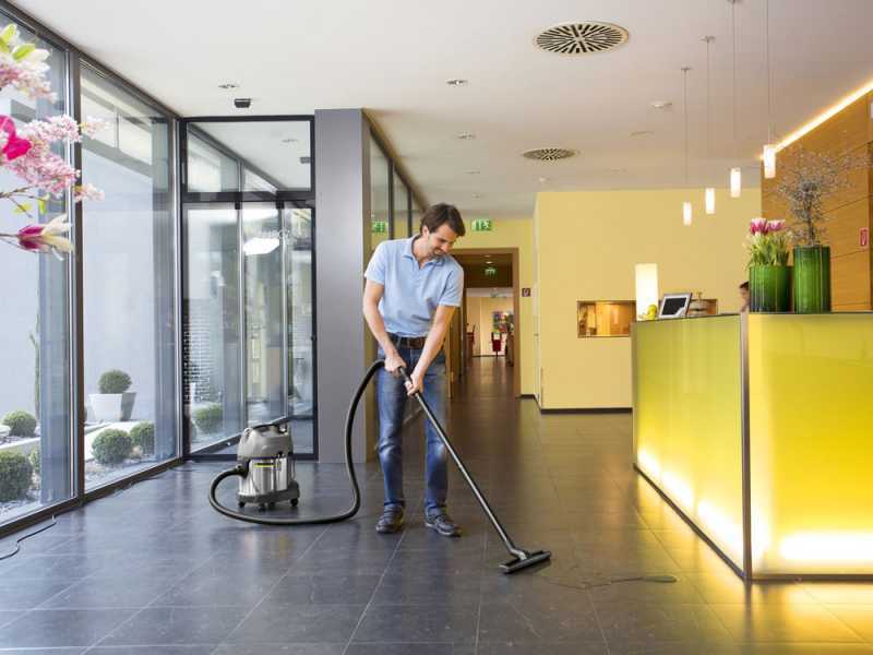 Karcher Pro NT 20/1 Me Classic - Aspirateur eau et poussi&egrave;re - Capacit&eacute; 20 lt - 1500W