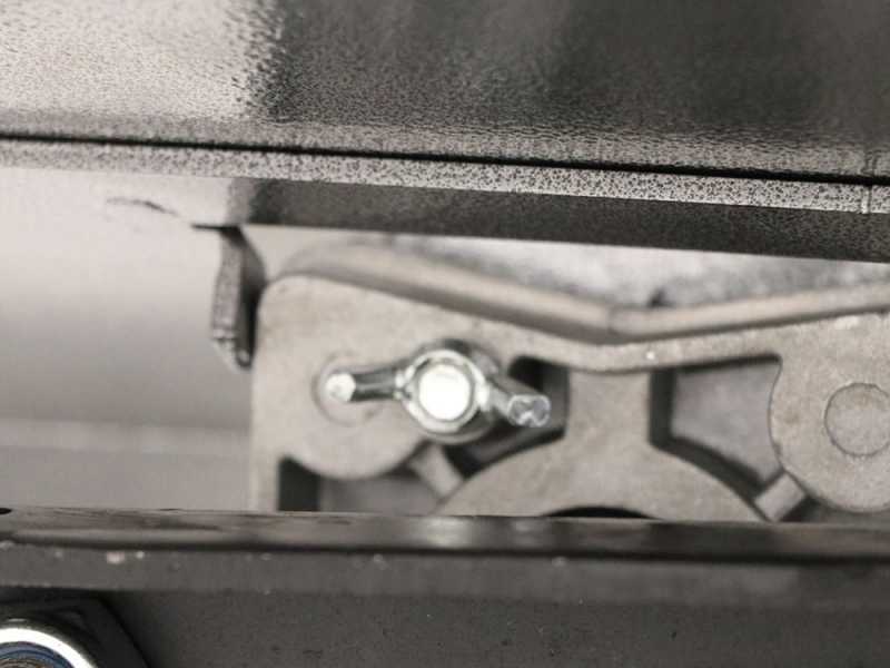 BlackStone EHL 4 - Fendeuse &agrave; bois &eacute;lectrique - Horizontale - 230 V