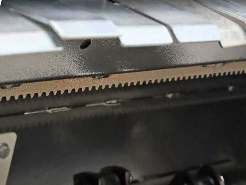 BlackStone RMOH 145 - Broyeur pour tracteur - S&eacute;rie Moyenne - D&eacute;port hydraulique