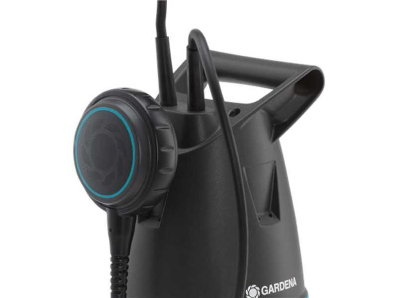 Gardena 8600 BASIC - Pompe immerg&eacute;e pour eaux claires - 400 W - 8600 l/h - 0.55 bars