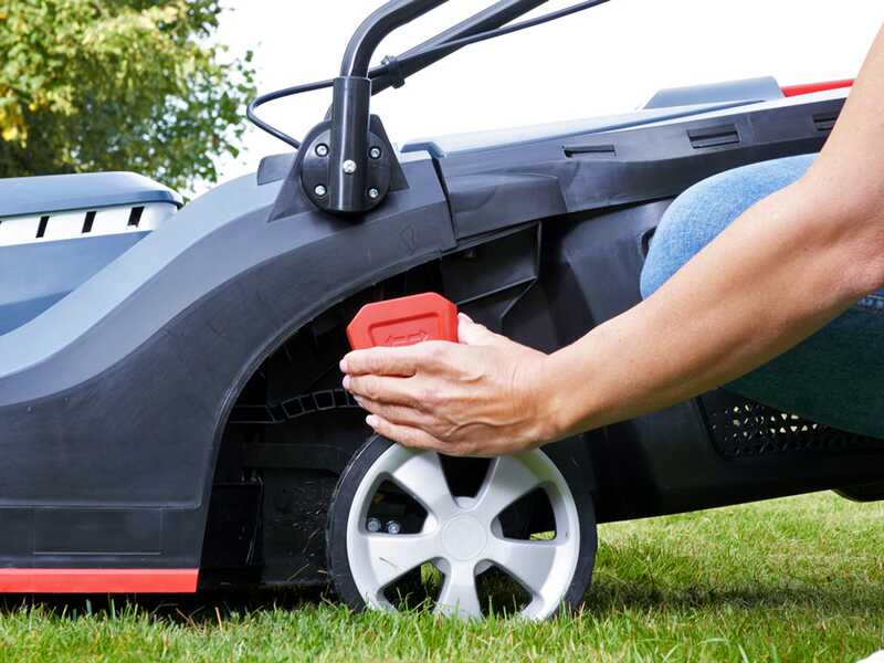 AL-KO 38.2 Li Comfort - Tondeuse &agrave; gazon sur batterie - Coupe 38 cm - 2x 18V/4,0Ah