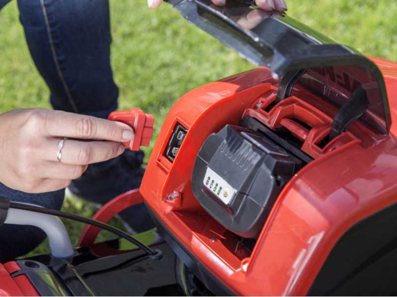 AL-KO Energy Flex 46.9 Li SP - Tondeuse &agrave; gazon autotract&eacute;e &agrave; batterie - Coupe 46 cm - 36V/4,0Ah