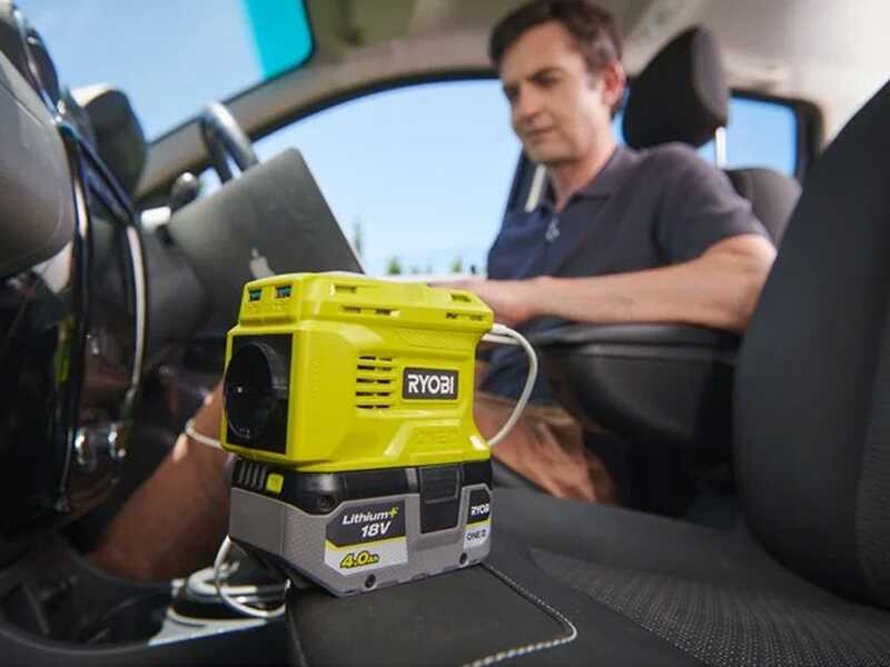 Ryobi RY18BI150B-0 - Inverter 18V 2Ah - Puissance 150 W - Fonction chargeur de batterie