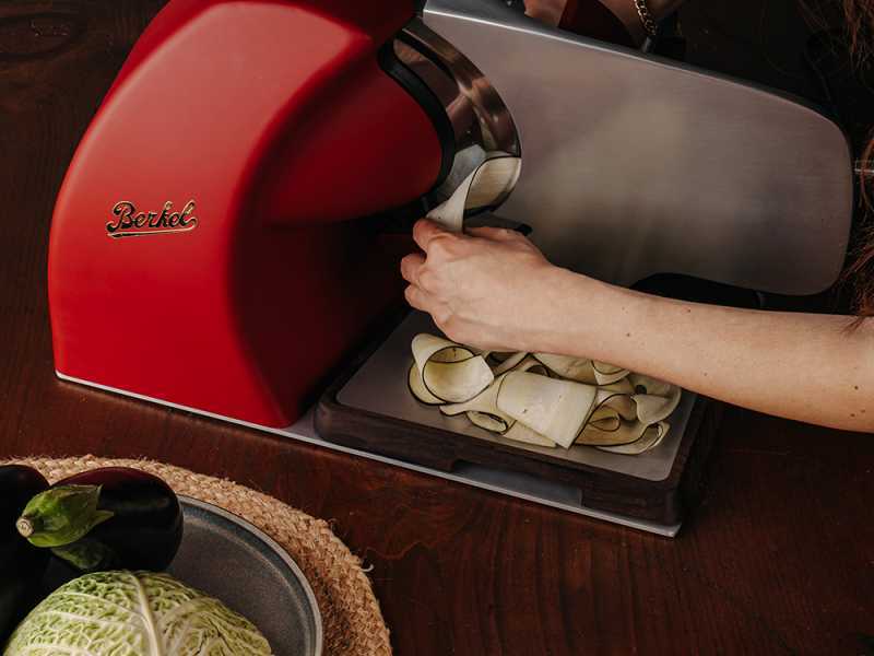 Berkel Home Line Plus 250 Rouge Opaque - Trancheuse avec lame 250 mm