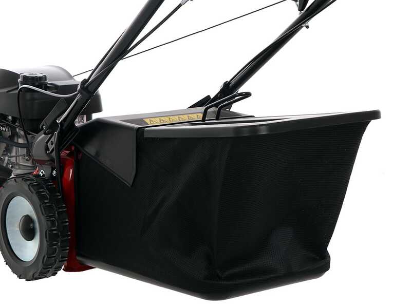 Marina Systems  4 MAXI 52 SH - Tondeuse termique tract&eacute;e - 4 en 1 - Moteur Honda GCVx 200