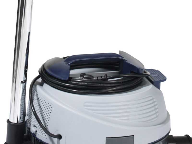 Nilfisk VP 100 EU - Aspirateur professionnel - Bidon en plastique 10 L - 880W