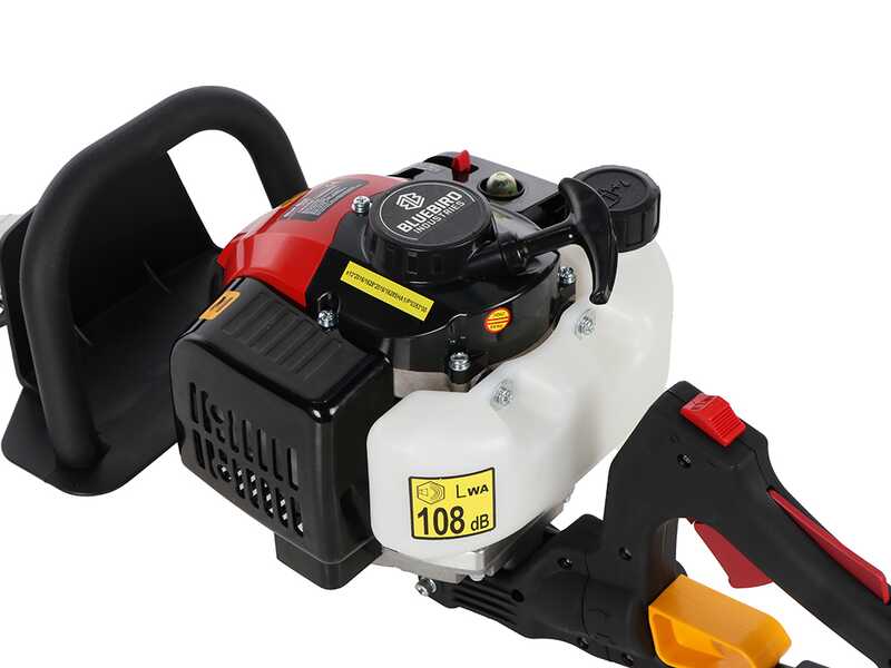 Blue Bird HT 261-J75 - Taille-haie thermique avec &agrave; lames de 75 cm - 25,4 cm3