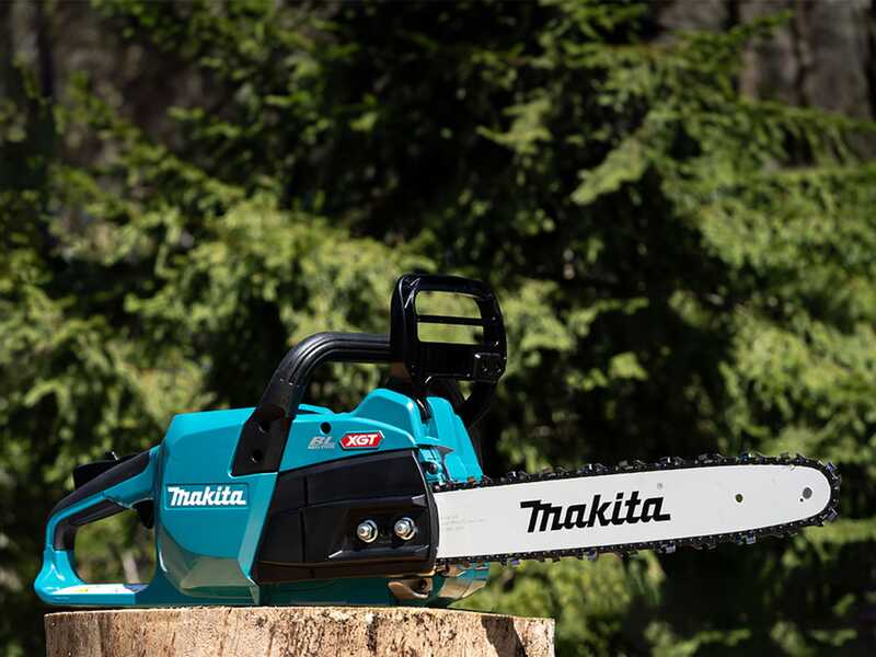 Makita XGT UC025GZ - Tron&ccedil;onneuse &agrave; batterie 40V - Coupe de 35cm - SANS BATTERIE NI CHARGEUR