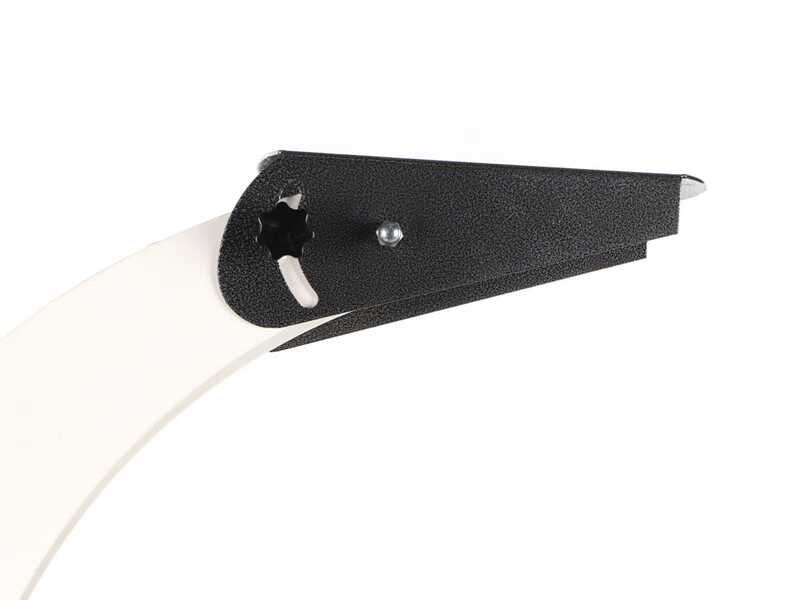 BlackStone BTC 100 HYDRO - Broyeur &agrave; tracteur - Avec rouleaux d'entra&icirc;nement &agrave; commande hydraulique