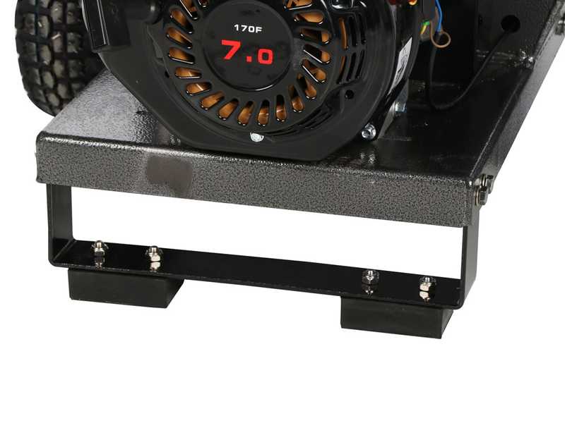 BlackStone DSP 70 J - Broyeur thermique  - Moteur &agrave; essence de 212 cm3