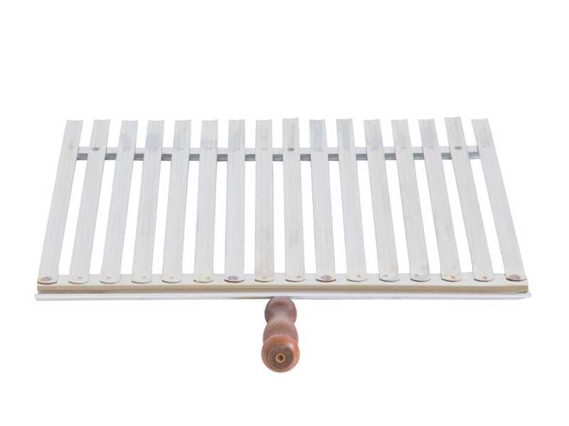 Cruccolini - Grille en acier inoxydable - Poign&eacute;e en bois anti-br&ucirc;lure