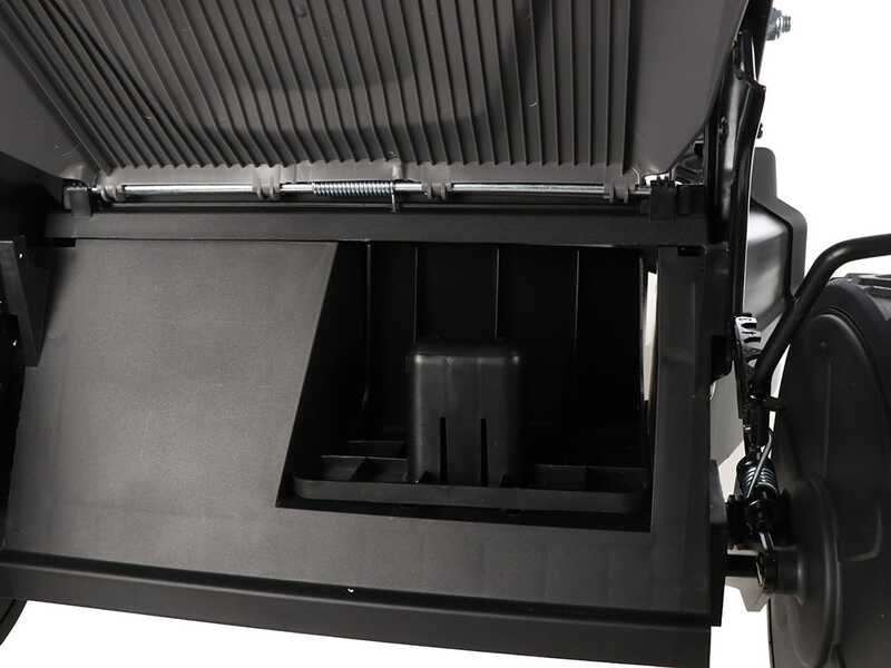 BlackStone Essentials ESP 560-224 - Tondeuse &agrave; gazon thermique tract&eacute;e - 4 en 1 - Motteur thermique de 224 cm3