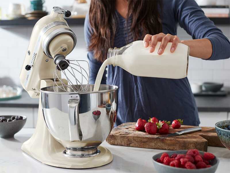 KitchenAid Artisan 5KSM125-EMH Milkshake - Batteur m&eacute;langeur plan&eacute;taire avec t&ecirc;te relevable