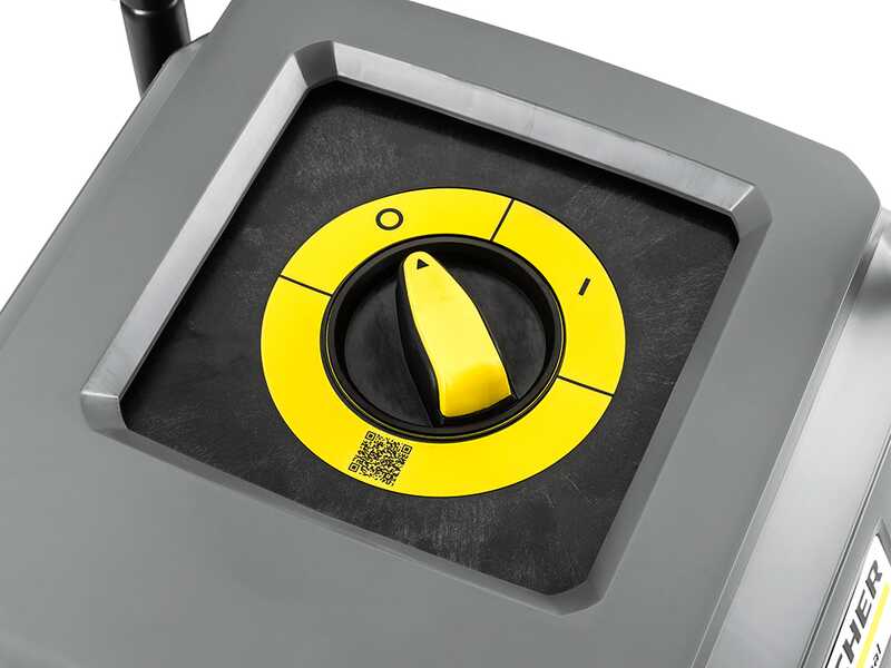 Karcher Pro HD 7/18-4 M Classic - Nettoyeur haute pression industriel &agrave; eau froide - Triphas&eacute; - 220 bar - 750 l/h