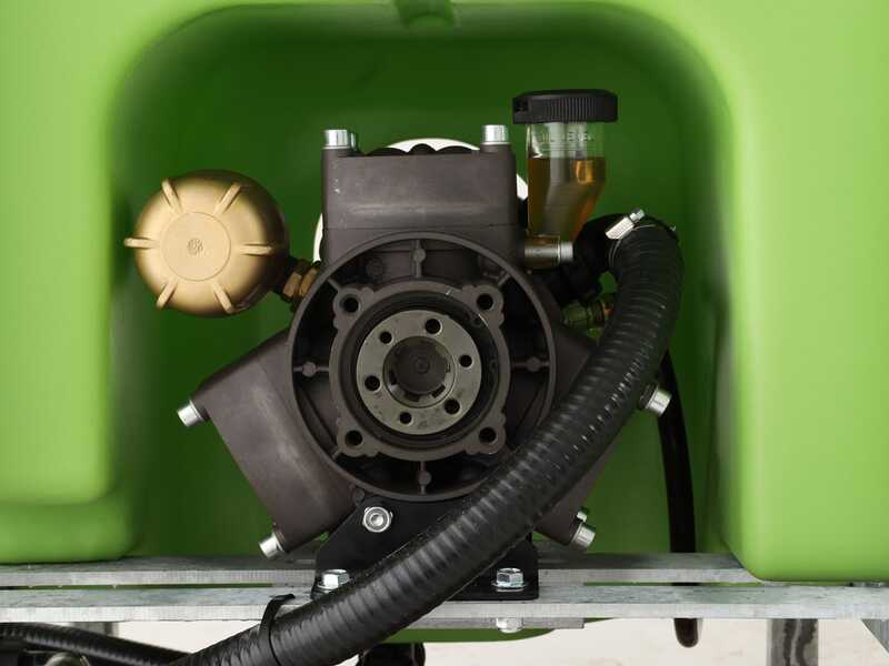 Seven Italy 300L - Cuve de pulv&eacute;risation compacte pour tracteur - Pompe APS71