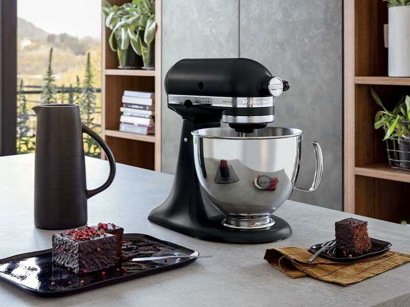 KitchenAid Artisan 5KSM125 Noir mat - Batteur m&eacute;langeur plan&eacute;taire avec t&ecirc;te relevable