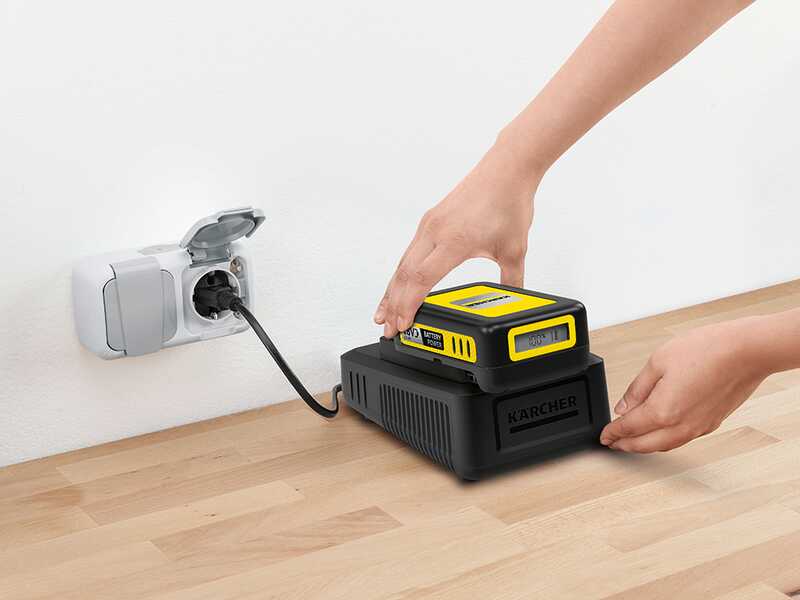 Karcher PCL 3-18 - Nettoyeur de sol &agrave; batterie - 18 V - 2,5 Ah