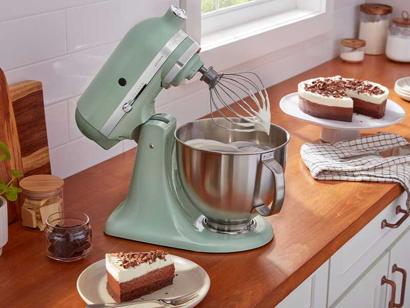 KitchenAid Artisan 5KSM125-EPT Pistache - Batteur m&eacute;langeur plan&eacute;taire avec t&ecirc;te relevable