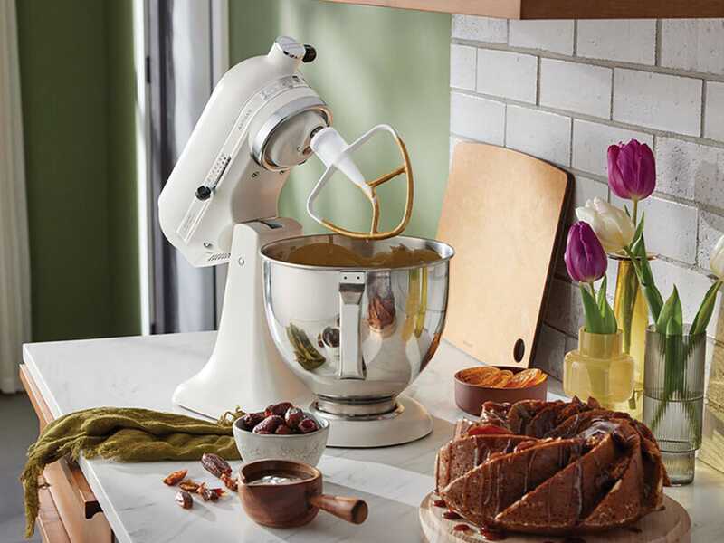 KitchenAid Artisan 5KSM125-EPL Porcelain White - Batteur m&eacute;langeur plan&eacute;taire avec t&ecirc;te relevable