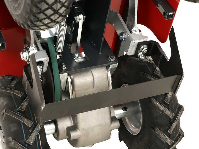 Benassi L300 - D&eacute;plaqueuse de gazon tract&eacute;e - Honda GX160 - 5.5 CV