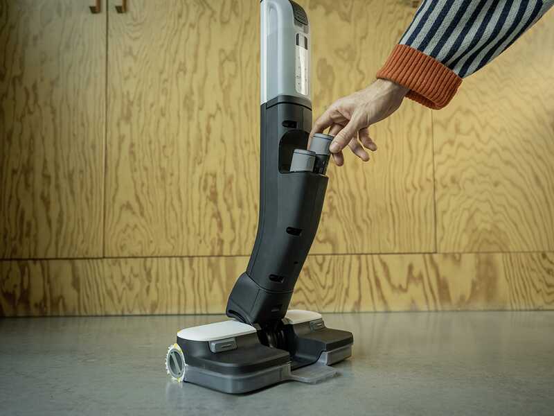 Karcher FC 4-4 - Nettoyeur de sols &agrave; batterie - 3 en 1 : lave, nettoye et s&egrave;che