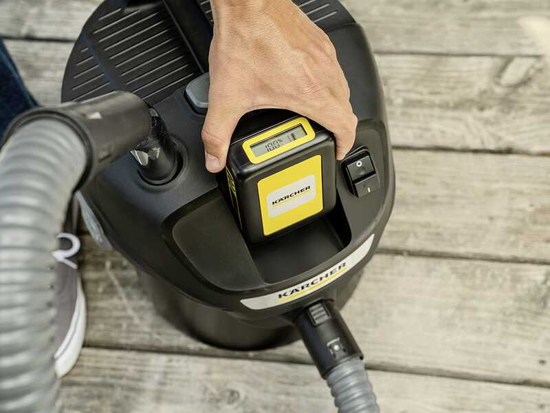 Karcher AD 2 Battery - Aspirateur multifonction - F&ucirc;t en m&eacute;tal 14 L - 18V/ 5,0 Ah