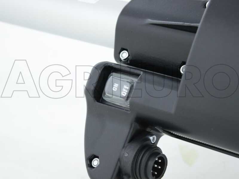 Campagnola Nuovo Holly - Peigne vibreur &eacute;lectrique 245/330 cm &agrave; batterie - Perche t&eacute;lescopique en aluminium - SANS BATTERIE NI CHARGEUR