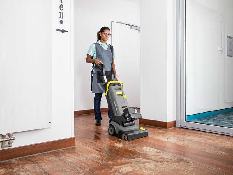Karcher Pro BR 30/4 C BP Pack - Autolaveuse 3 en 1 : lave, s&egrave;che et aspire
