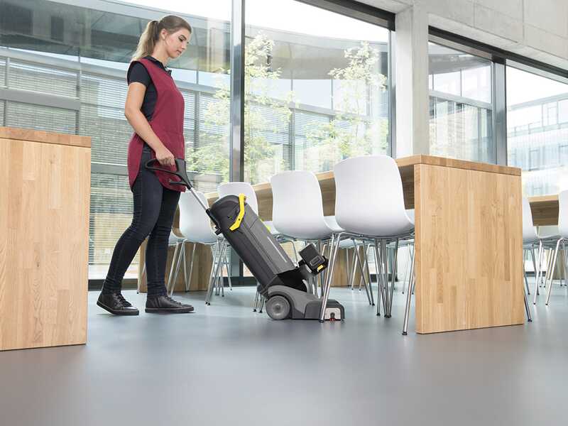 Karcher Pro BR 30/4 C BP Pack - Autolaveuse 3 en 1 : lave, s&egrave;che et aspire