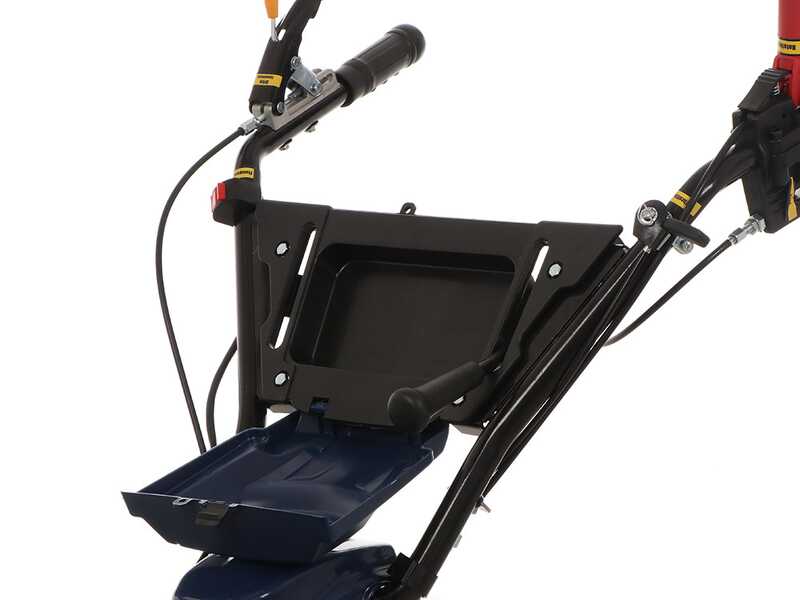 BullMach FALX 600 B&amp;S - Tondeuse d&eacute;broussailleuse &agrave; couteaux - B&amp;S CR950