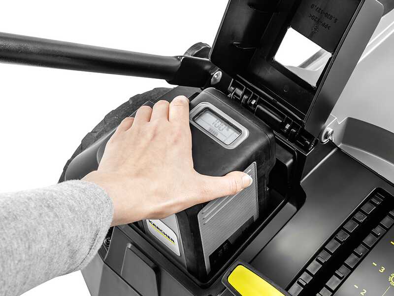 Karcher KM 70/30 C Bp 2SB - Balayeuse &agrave; batterie avec bac de ramassage - 36 V 6 Ah