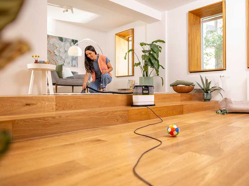 Karcher SE 2 Spot Care - Nettoyeur de tapis - Aspirateur d'eau portable - 450 W