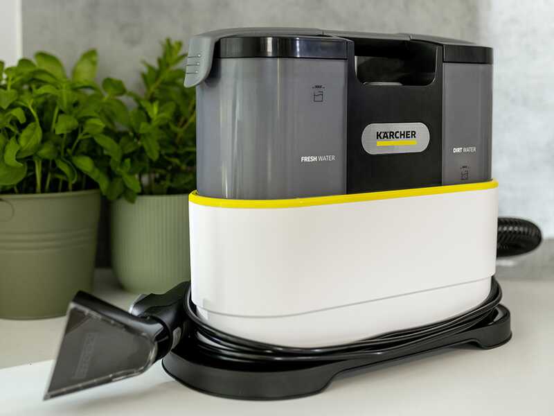 Karcher SE 2 Spot Care - Nettoyeur de tapis - Aspirateur d'eau portable - 450 W