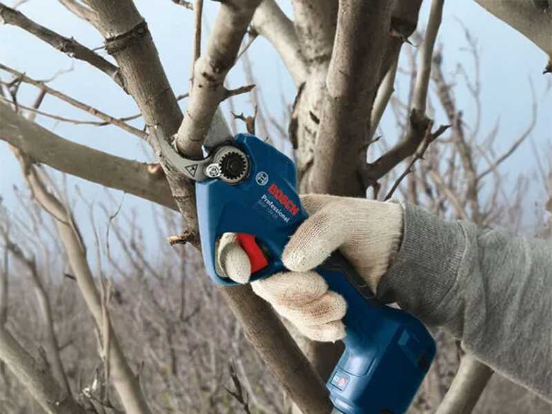 Bosch Professional GGP 12V‑25 - S&eacute;cateur &eacute;lectrique de taille - 12 V 3 Ah