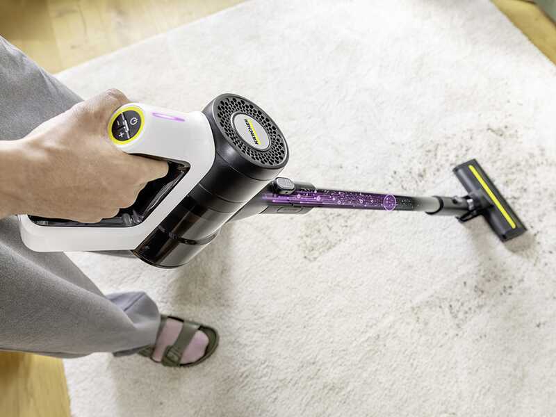 Karcher VCS 3 Nano Complete - Aspirateur balai &eacute;lectrique &agrave; batterie - 21,6 V - 2,5 Ah